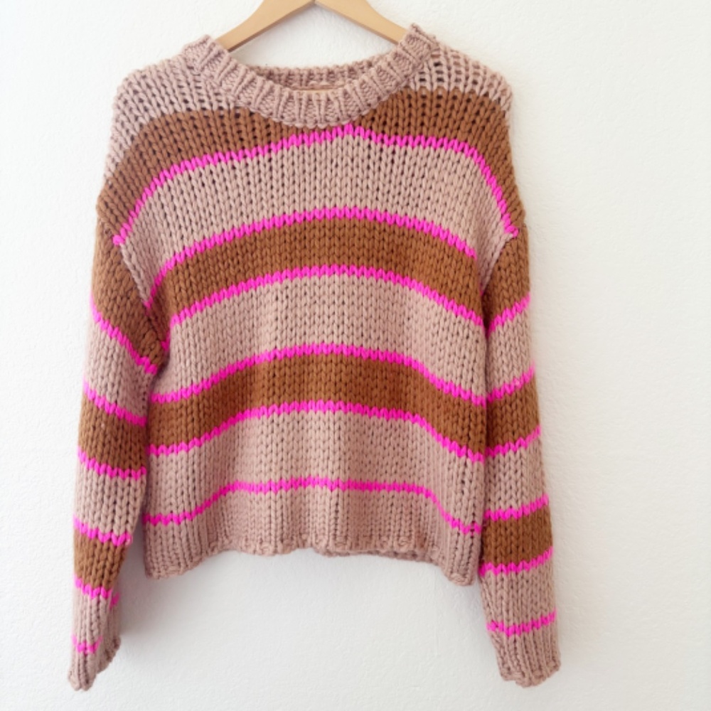 By Together hot pink brown striped chunky knit crewneck sweater Size Small‎